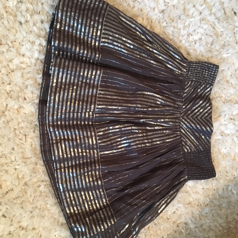 ✨5/$25✨ Metallic Mini Skirt